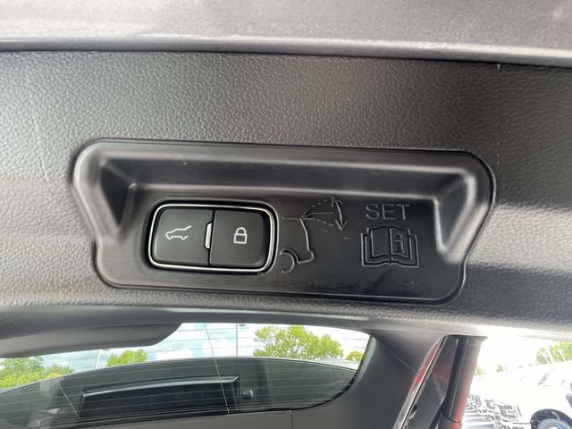 Certified 2021 Ford Explorer XLT RWD image 38