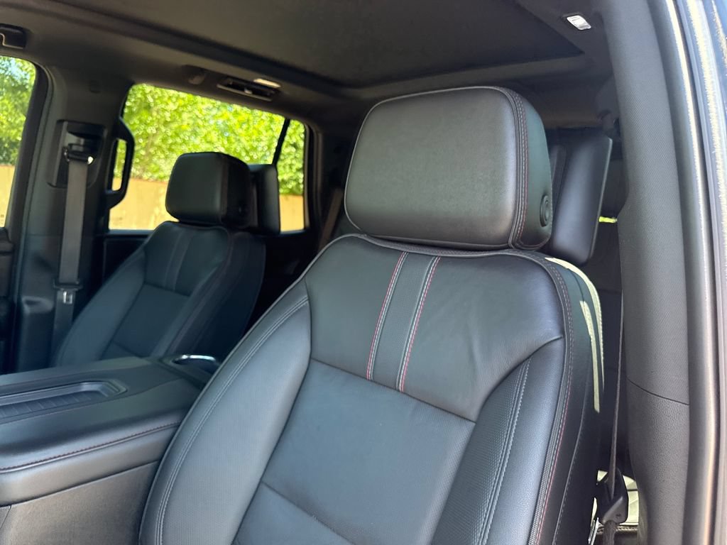 Used 2024 Chevrolet Tahoe RST w/ Luxury Package AWD/4WD image 15