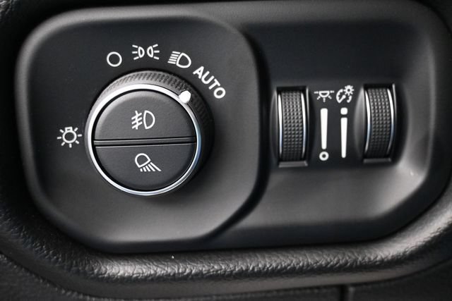 Used 2022 RAM 1500 Laramie AWD/4WD image 26