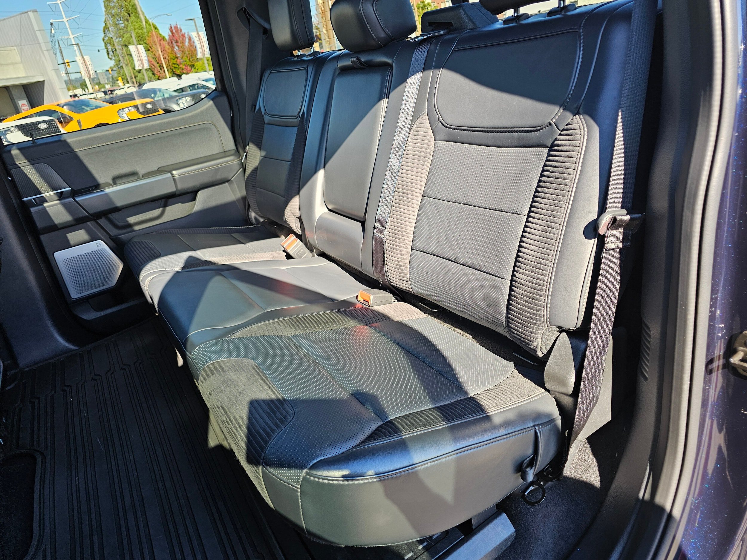 Certified 2023 Ford F150 Raptor w/ Raptor Carbon Fiber Package AWD/4WD image 19