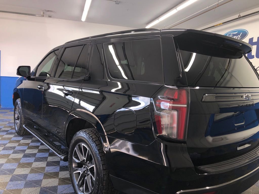 Used 2022 Chevrolet Tahoe Z71 w/ Z71 Off-Road Package image 3