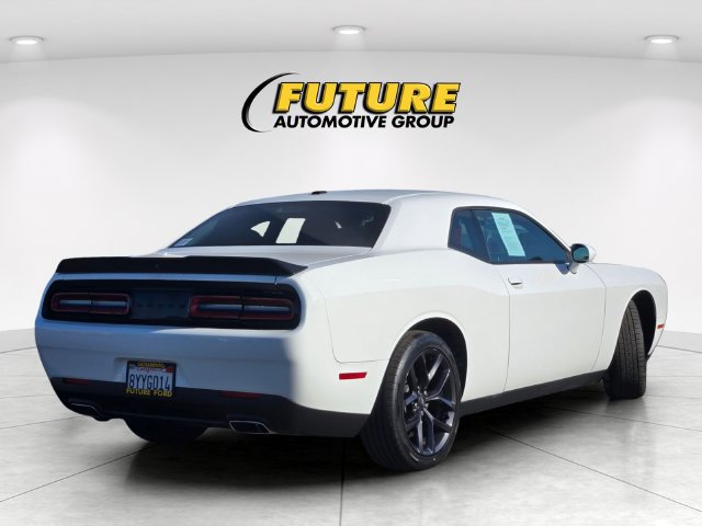 Used 2021 Dodge Challenger SXT w/ Blacktop Package RWD image 4