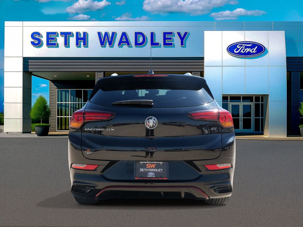 Used 2022 Buick Encore GX Select w/ Sport Touring Package image 4