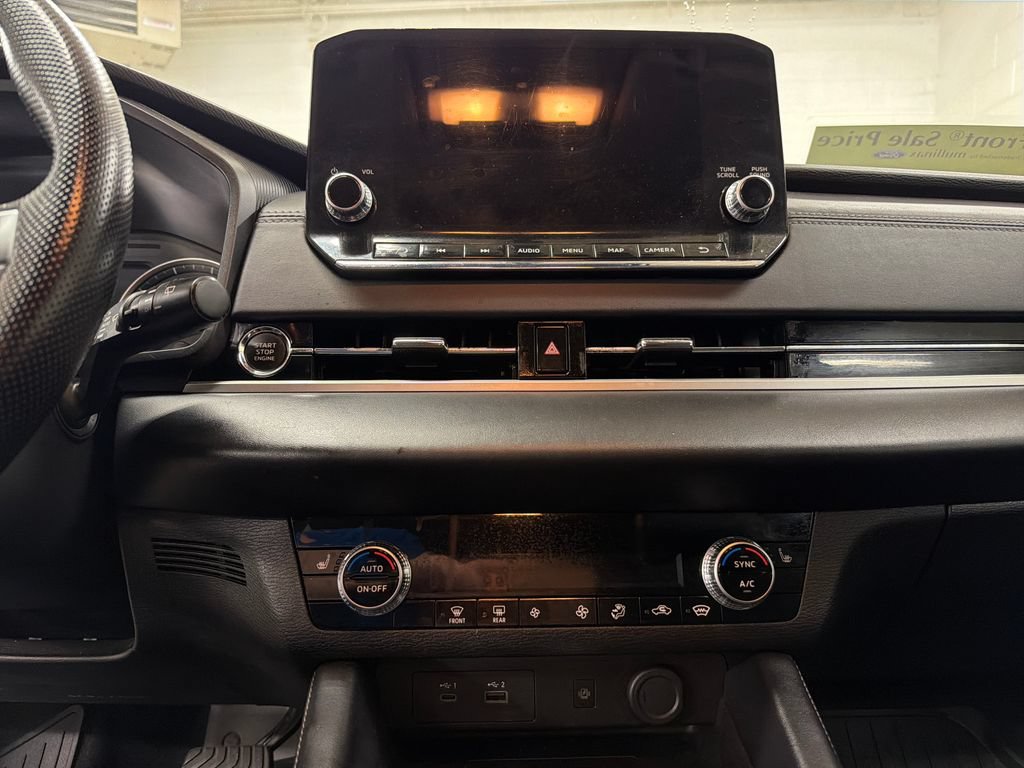 Used 2024 Mitsubishi Outlander SE AWD/4WD image 21