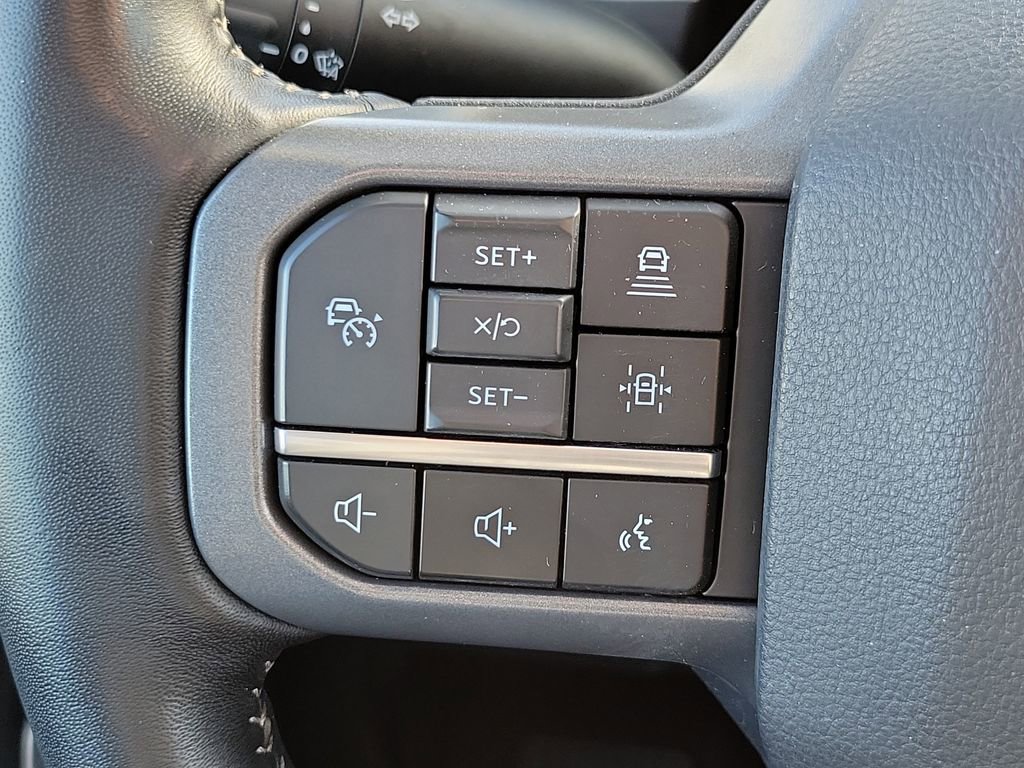 Certified 2023 Ford F150 Lariat w/ Equipment Group 502A High image 13