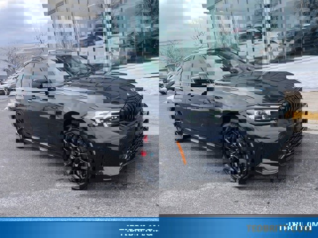 Used 2024 BMW 330i xDrive Sedan w/ M Sport Package image 7