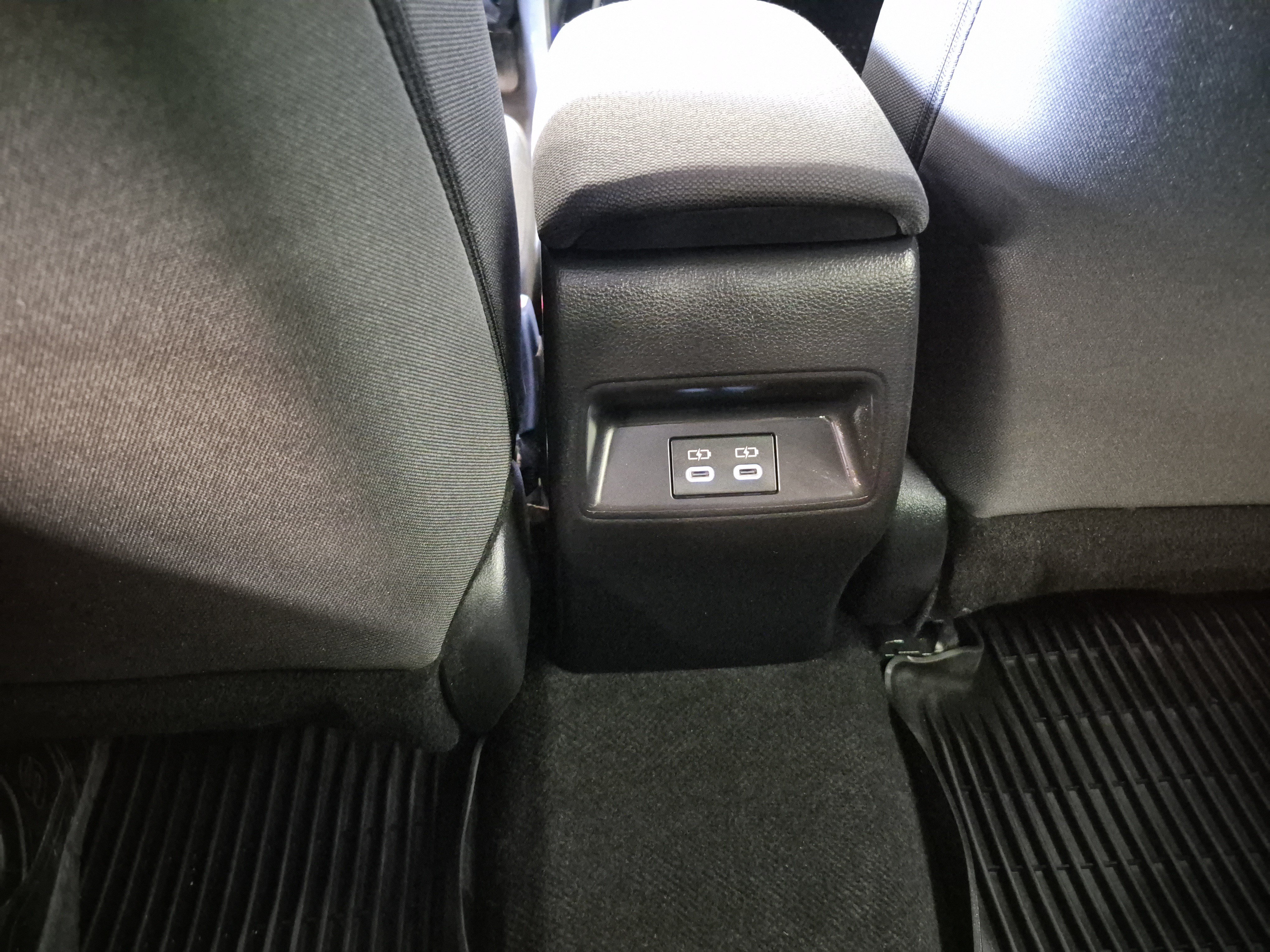 Used 2026 Toyota Corolla LE FWD image 17