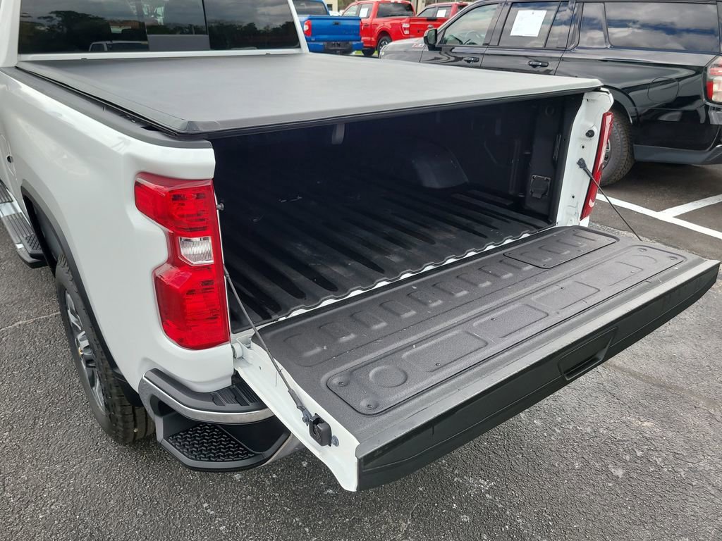 Used 2025 Chevrolet Silverado 2500 LT w/ All Star Edition image 7