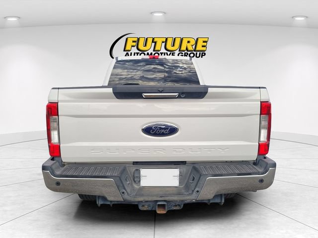 Certified 2019 Ford F250 Lariat w/ Lariat Value Package AWD/4WD image 4