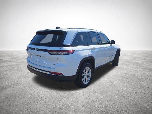 Used 2023 Jeep Grand Cherokee Limited AWD/4WD image 8