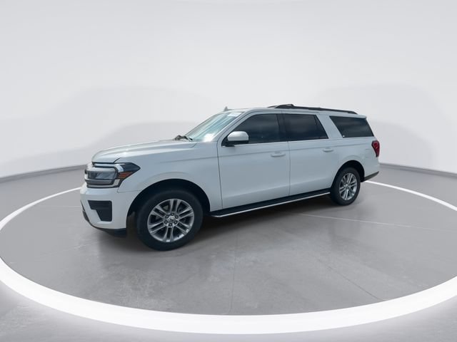 Certified 2023 Ford Expedition Max XLT AWD/4WD image 3