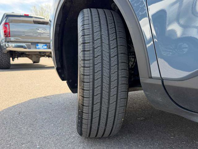 Certified 2024 Ford Escape Platinum AWD/4WD image 28