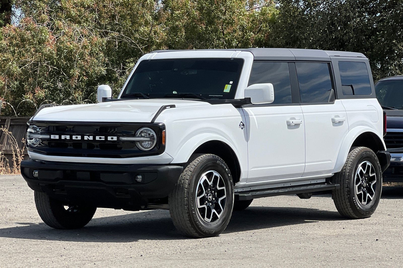 Certified 2024 Ford Bronco Outer Banks AWD/4WD image 8