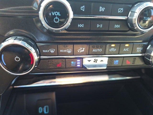 Certified 2022 Ford F150 Lariat image 25