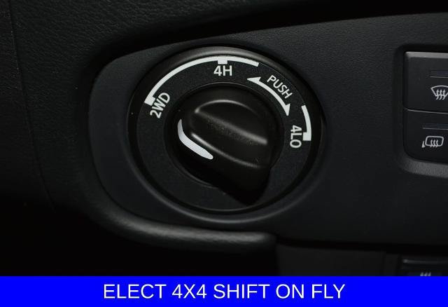 Used 2024 Nissan Frontier PRO-4X w/ Pro Convenience Package AWD/4WD image 17