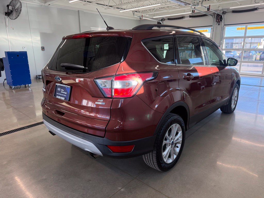 Certified 2018 Ford Escape SE AWD/4WD image 11