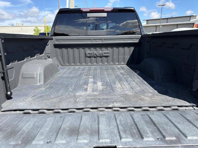 Used 2023 GMC Sierra 1500 SLT w/ SLT Premium Package RWD image 12