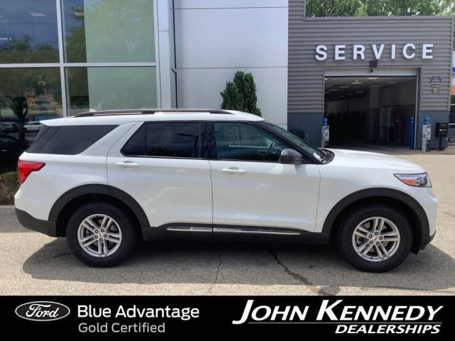Certified 2023 Ford Explorer XLT w/ Class IV Trailer Tow Package AWD/4WD image 2