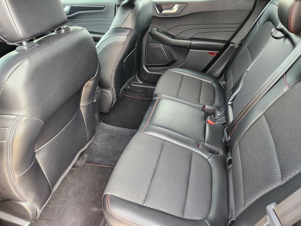 Certified 2023 Ford Escape ST-Line w/ Tech Pack #1 FWD image 30