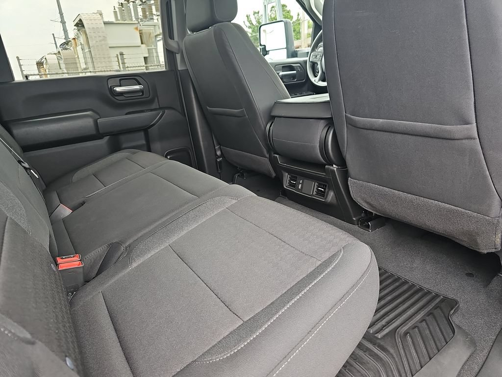 Used 2025 Chevrolet Silverado 2500 Custom w/ Custom Value Package AWD/4WD image 11