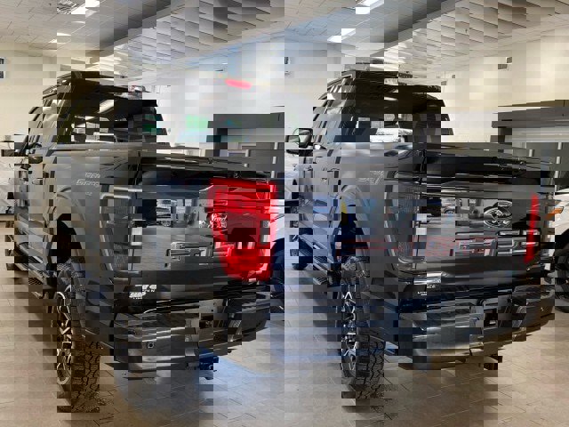 Certified 2022 Ford F150 XLT w/ Equipment Group 302A High image 5