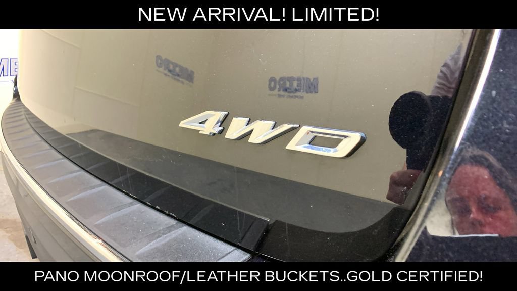 Certified 2023 Ford Explorer Limited w/ Limited Technology Package AWD/4WD image 18