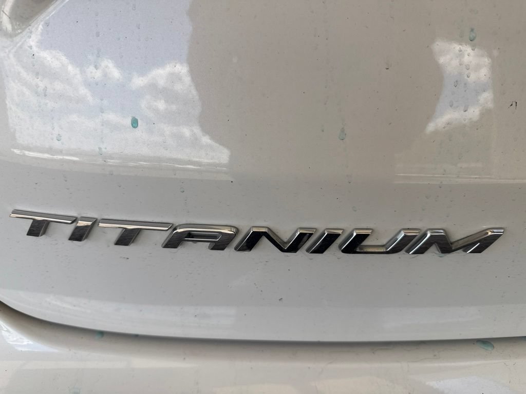 Certified 2021 Ford Edge Titanium w/ Equipment Group 301A AWD/4WD image 11