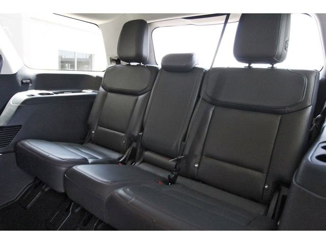 Certified 2025 Ford Expedition Active AWD/4WD image 12