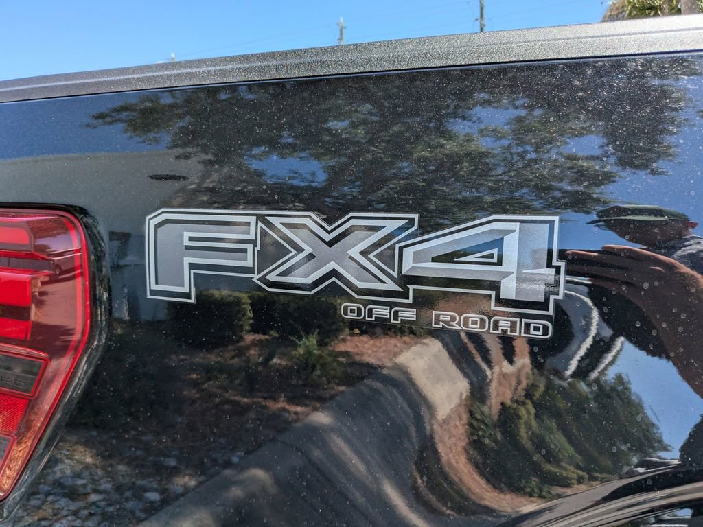 Certified 2025 Ford F150 Lariat w/ Equipment Group 502A High image 16