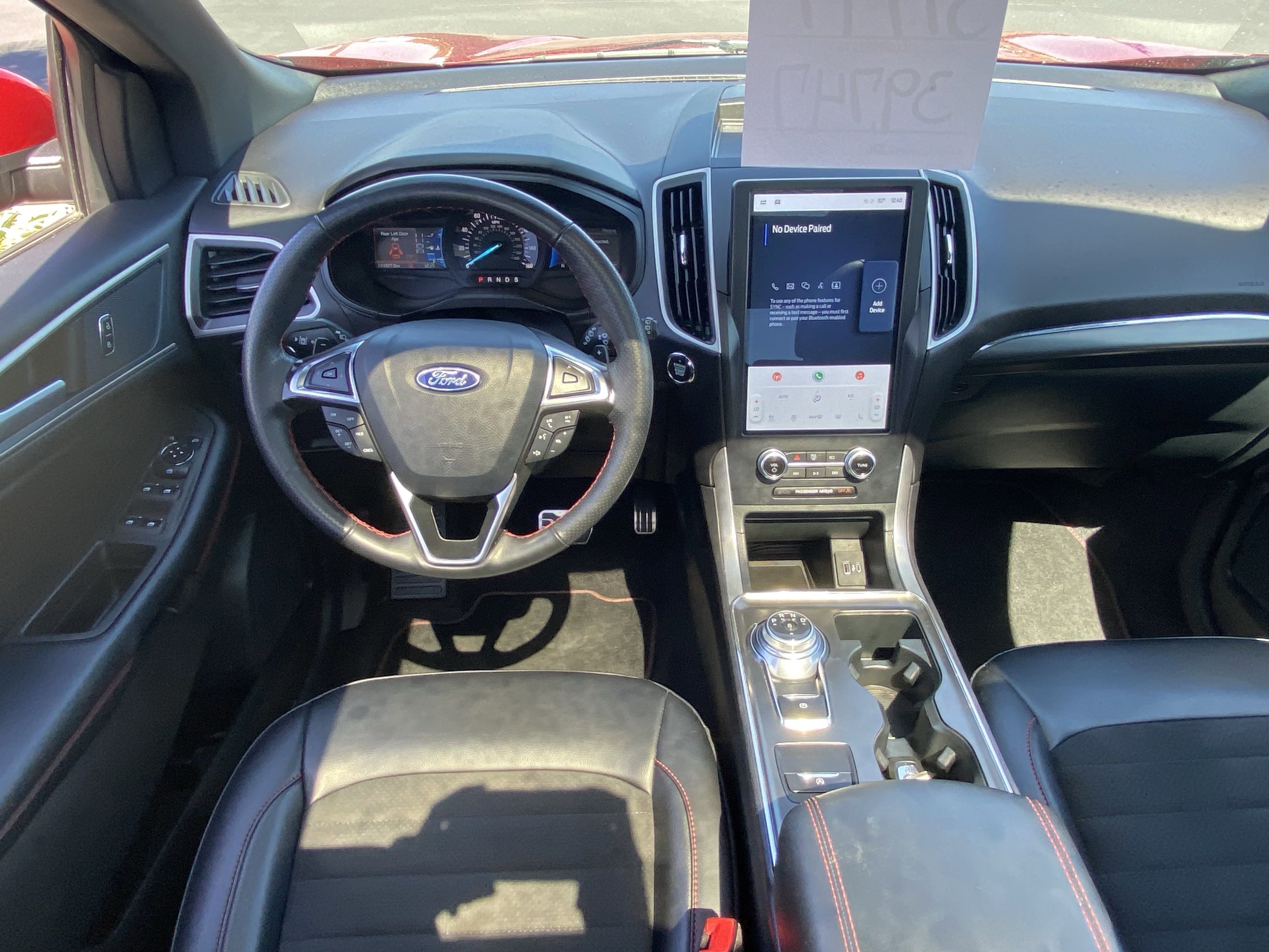 Certified 2024 Ford Edge ST-Line w/ Class II Trailer Tow Package image 8