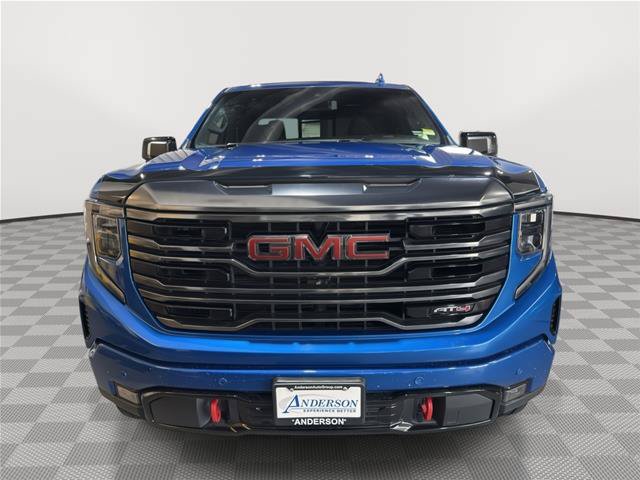Used 2022 GMC Sierra 1500 AT4 w/ AT4 Premium Package AWD/4WD image 4