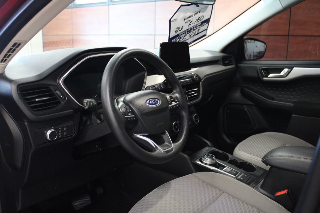 Certified 2020 Ford Escape SE AWD/4WD image 16