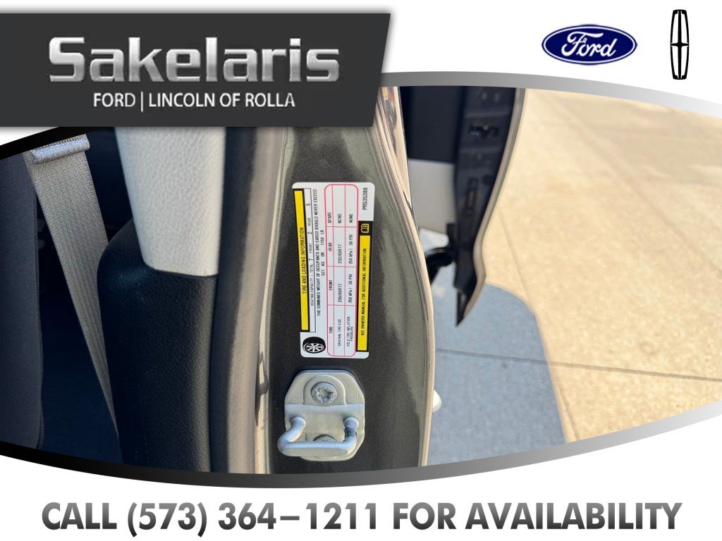 Used 2023 Chrysler Voyager LX FWD image 47