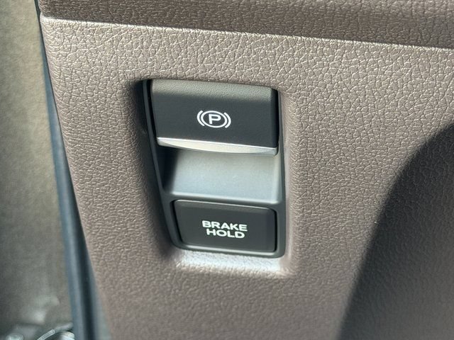 Used 2023 Honda Odyssey Elite image 25