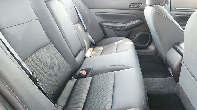 Used 2024 Nissan Altima 2.5 SV FWD image 31