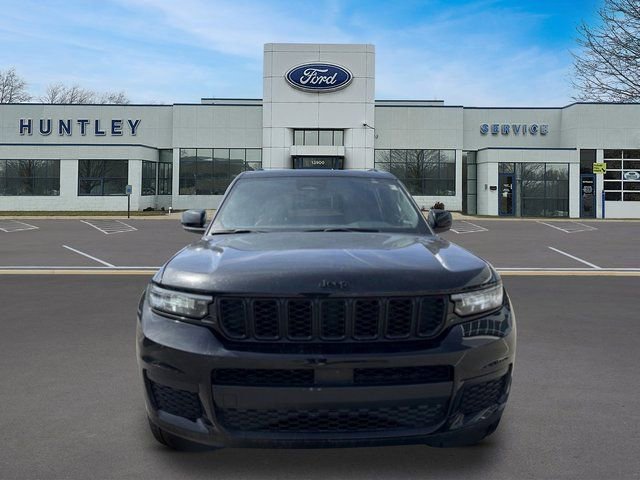Used 2024 Jeep Grand Cherokee L Laredo AWD/4WD image 2
