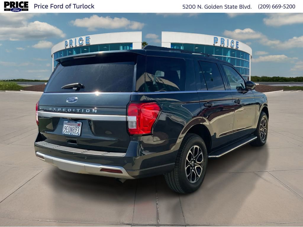 Certified 2023 Ford Expedition XLT image 5