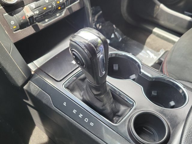 Certified 2018 Ford Explorer XLT w/ Equipment Group 202A FWD image 26