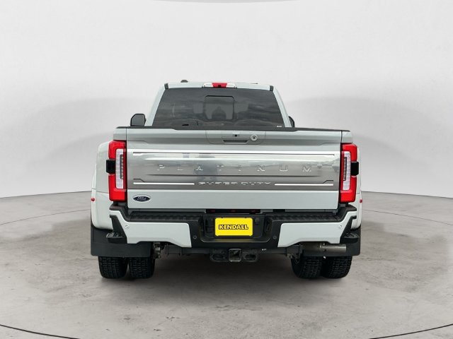 Certified 2026 Ford F450 Platinum w/ Platinum Plus Package AWD/4WD image 6