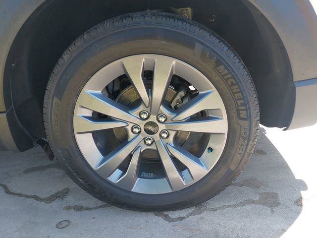 Certified 2022 Ford Explorer XLT w/ Equipment Group 202A AWD/4WD image 32