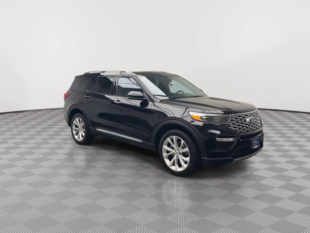 Certified 2023 Ford Explorer Platinum w/ Technology Package AWD/4WD image 40