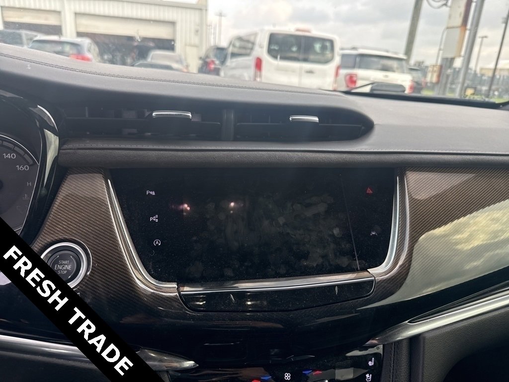 Used 2022 Cadillac XT6 Sport w/ Platinum Package image 10