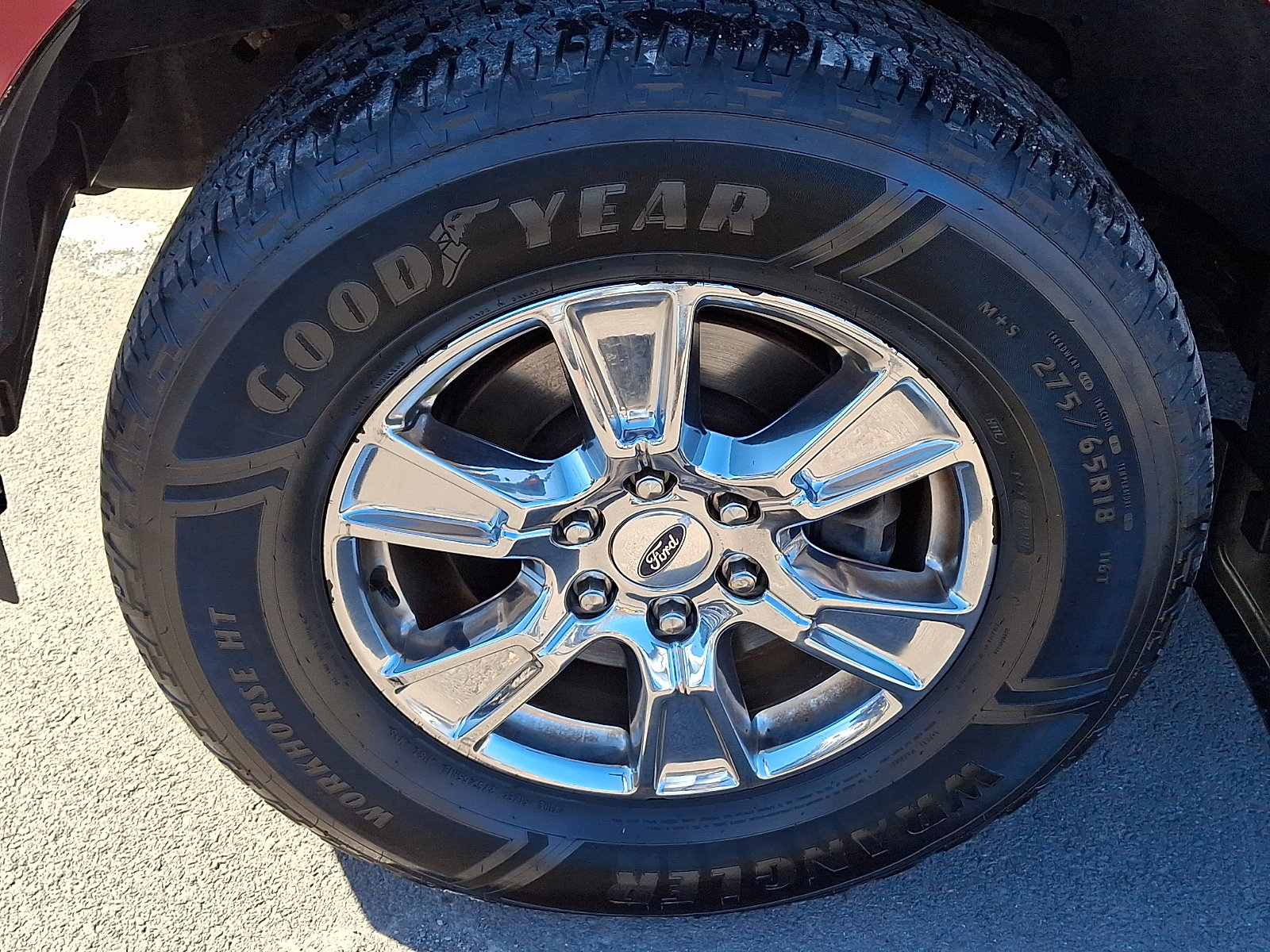 Certified 2017 Ford F150 XLT w/ Equipment Group 302A Luxury image 28