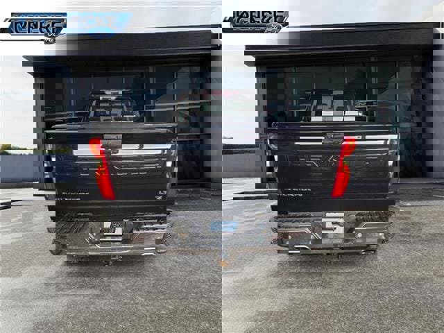 Used 2020 Chevrolet Silverado 1500 LTZ w/ LTZ Plus Package image 7