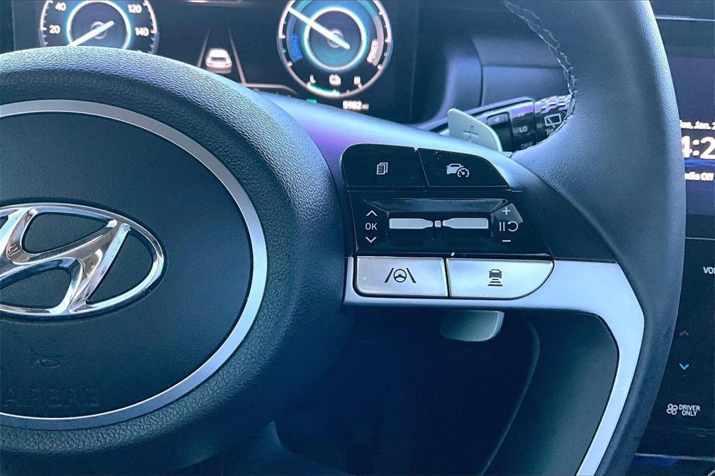 Used 2024 Hyundai Tucson Limited image 19