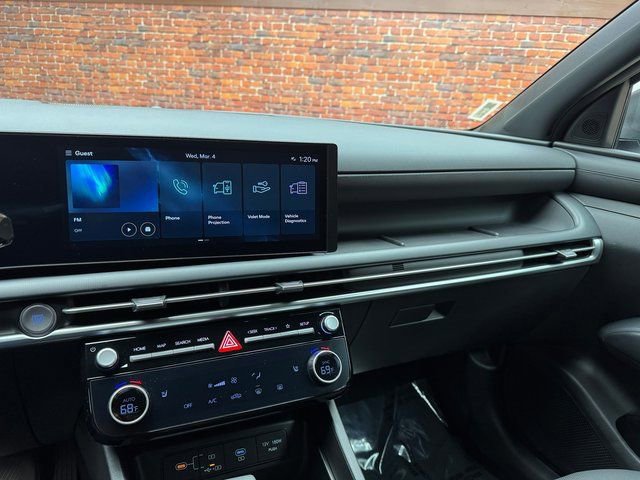 Used 2025 Hyundai Santa Cruz SEL image 18