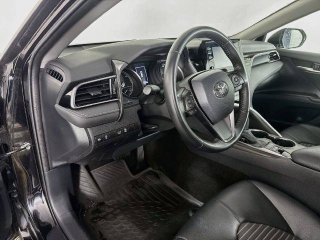Used 2022 Toyota Camry SE w/ Convenience Package FWD image 9