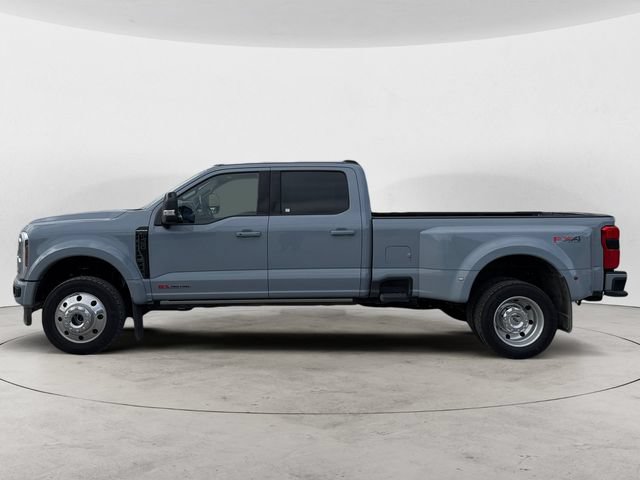 Certified 2025 Ford F450 Platinum w/ FX4 Off-Road Package AWD/4WD image 2