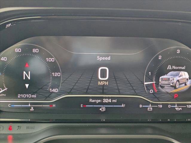 Used 2024 GMC Yukon XL Denali image 11