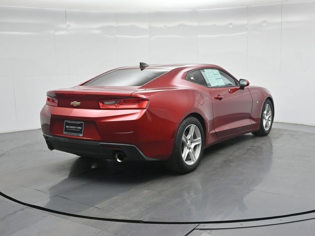 Used 2017 Chevrolet Camaro LT image 14